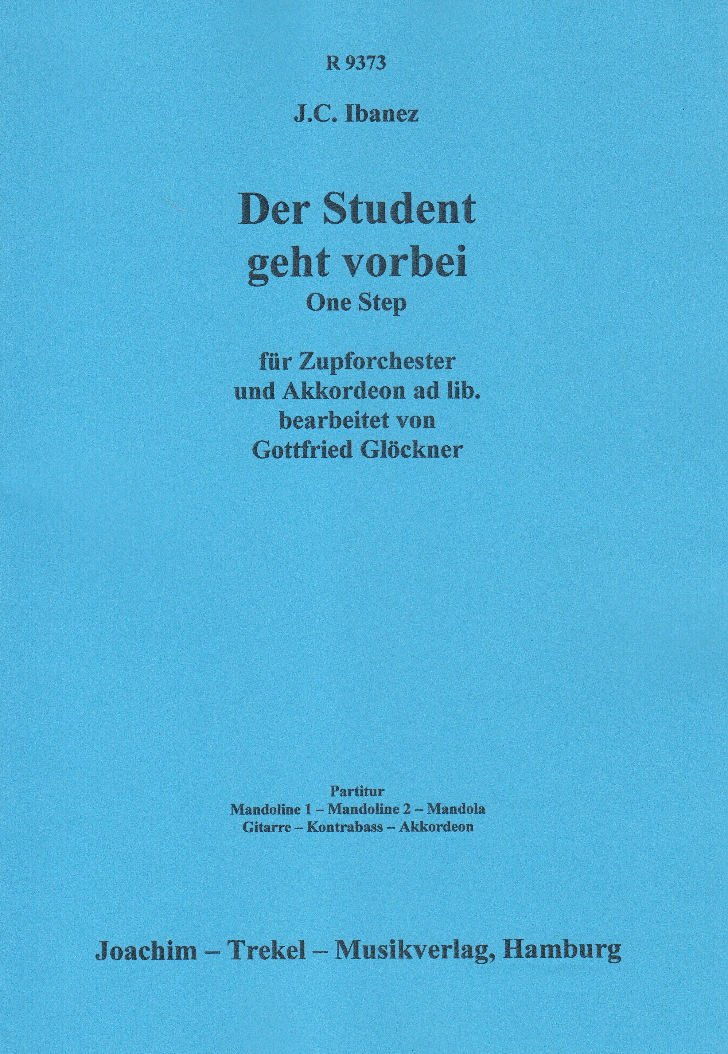 Der Student geht vorbei